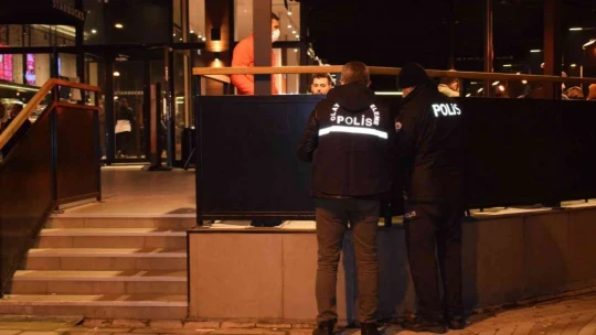 Gençlerin 'kız' kavgası kanlı bitti