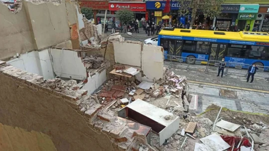 Göçükten saniyelerle kurtulan şahıs yaşanan dehşeti anlattı