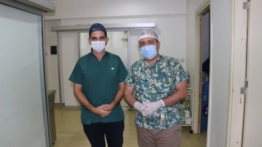 Gözlükle girdiler gözlüksüz çıktılar