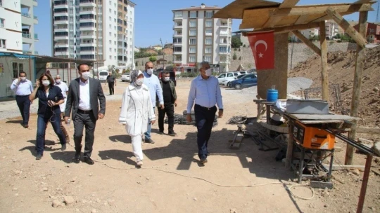 Güder'den hizmet bilinci vurgusu