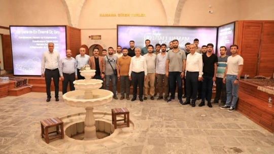 Güder, gençlerle buluştu