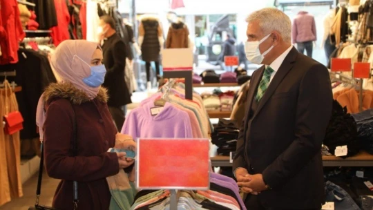 Güder, İnönü Caddesi esnafını gezdi
