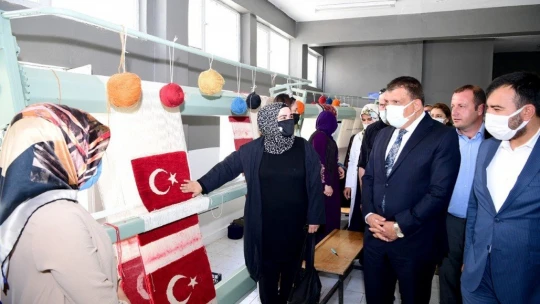 Gürkan'dan girişimci kadın kooperatifine ziyaret