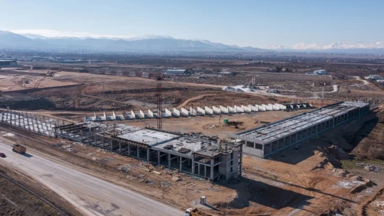 Gürkan, yeni şire pazarını inceledi
