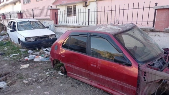 Güvenlik riski oluşturan araçlar kaldırtıldı