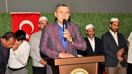 Hacı adayları dualarla kutsal topraklara uğurlandı