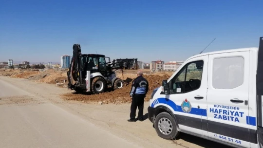 Hafriyat taşıyan araçlar denetlendi