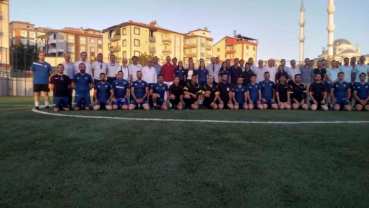 Hakemlerden yeni sezona pastalı açılış