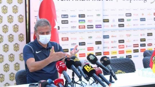 Hamza Hamzaoğlu: 'Malatyaspor'u daha iyi ve hak ettiği yerlere taşımaya gayret edeceğiz'