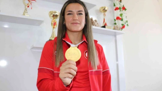 Hatice Akbaş gözünü olimpiyatlara dikti