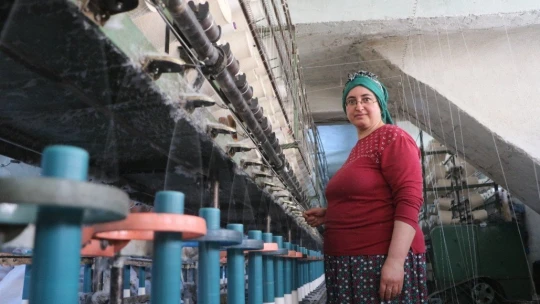 Evlerinin altını atölyeye çevirdiler