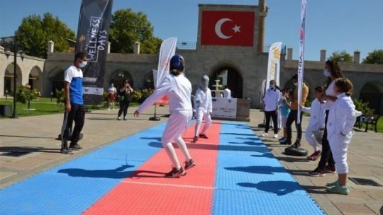 Hem spor yapıldı, hem tarih tanıtıldı