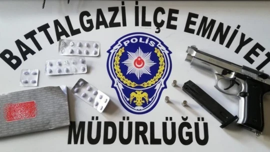 Hırsızları kameralar ele verdi