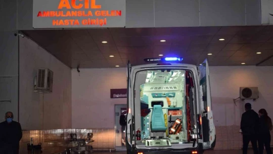 Husumetlilerin bıçaklı kavgası kanlı bitti