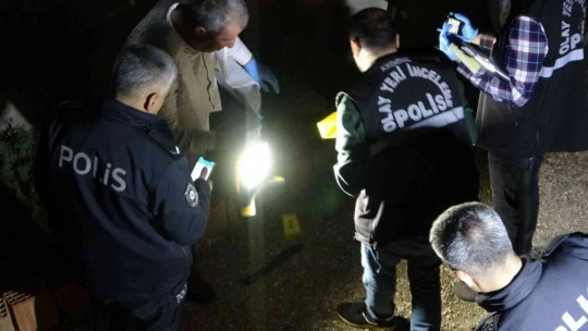 Husumetlilerin satırlı bıçaklı kavgası: 1 ağır yaralı