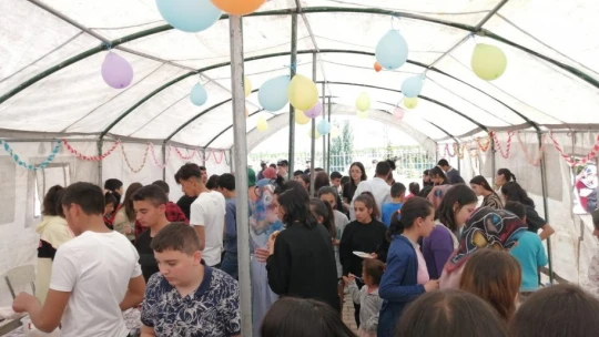 İhtiyaç sahibi öğrenciler yararına sergi