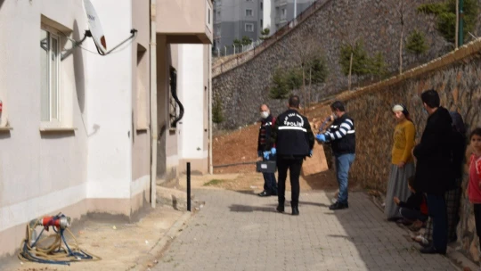 İki çocuk babası tüfekle canına kıydı