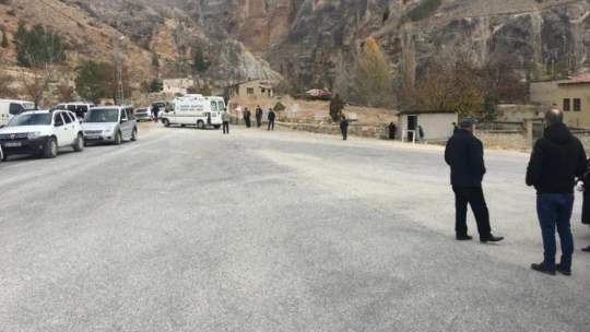 İki kardeş aynı gün koronadan öldü