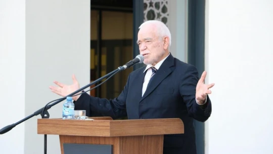 İlahiyat Fakültesi'nde mezuniyet coşkusu