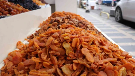 İlk çeyrekte kuru kayısıdan 91 milyon 291 bin dolar gelir