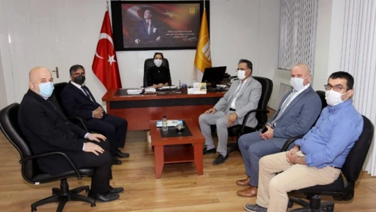 İnönü Fen-Edebiyat Fakültesi'nin dekanı değişti