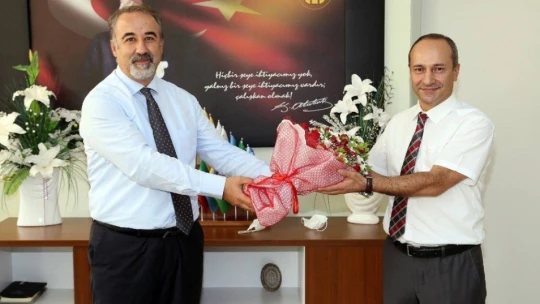 İnönü Üniversitesi'nde 4 fakültenin dekanı değişti