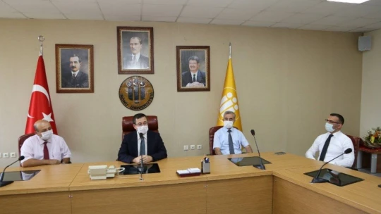 İnönü Üniversitesi'nde görev değişimi