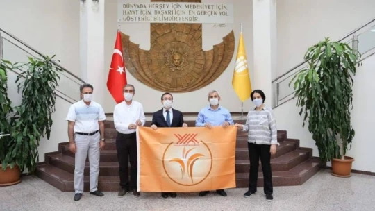 İnönü Üniversitesi'nde Turuncu Bayrak ödülü