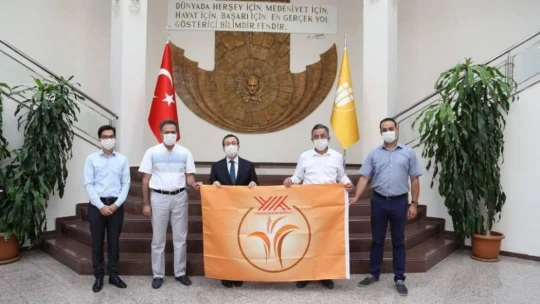 İnönü Üniversitesi'nde Turuncu Bayrak ödülü