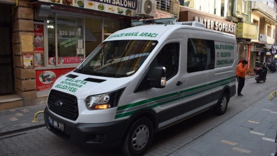 İnşaat işçisi kaldığı evde ölü bulundu