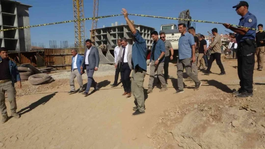 İnşaatta vinç devrildi: 3 ölü, 2 ağır yaralı