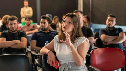 İşadamı Karataş, 'Kariyer Hedefim'in konuğu oldu