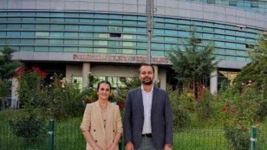 İşitme kaybı yaşayan çocuğa başarılı ameliyat