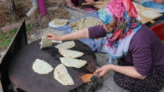 Ispanaklı ekmek tam not aldı