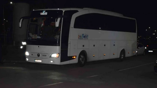 İstanbul'da yakalanan 70 kaçak göçmen Malatya'ya getirildi