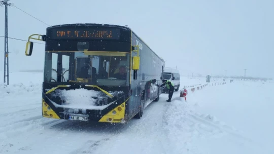 Jandarmadan kış lastiği denetimi