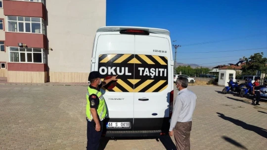 Jandarmadan servis araçlarına sıkı denetim