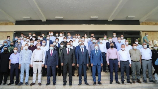 Kahveci ve Yalçınkaya, mazbatalarını aldı