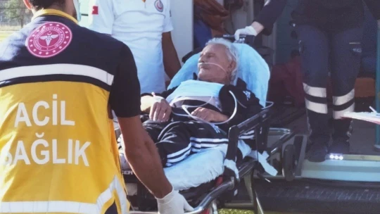 Kalp krizi geçiren yaşlı adamın imdadına hava ambulansı yetişti