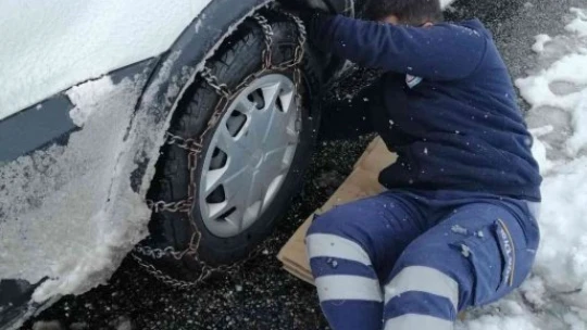 UMKE ekibi karda mahsur kaldı