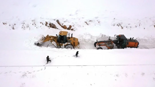 Tipide mahsur kaldılar