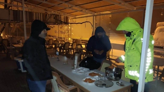 Polisten sürücülere sürpriz