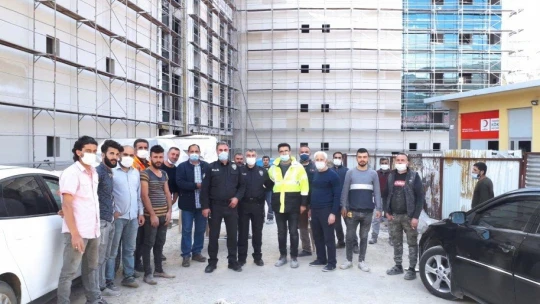 Kavga diye geldiler, sürprizle karşılaştılar