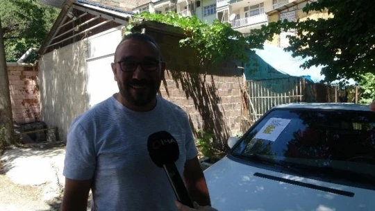 Kayısı talebine yetişemeyince aracını kayısı ile takas etme yoluna gitti
