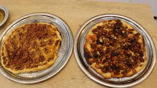 Kayısıdan pizza yaptı