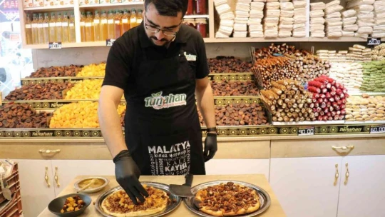 Kayısıdan pizza yaptı