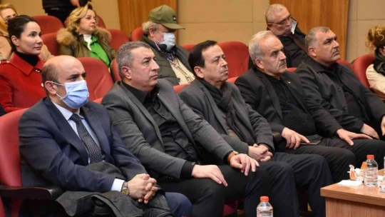 Kayısının sağlığa faydaları panelde anlatıldı