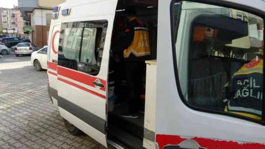 Kedileri kovalarken balkondan düştü