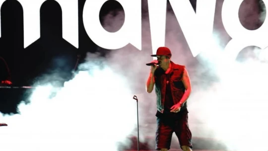 Kiraz festivali Manga konseriyle final yaptı