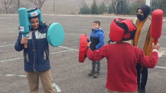 Kale'de 'Bende varım' projesi